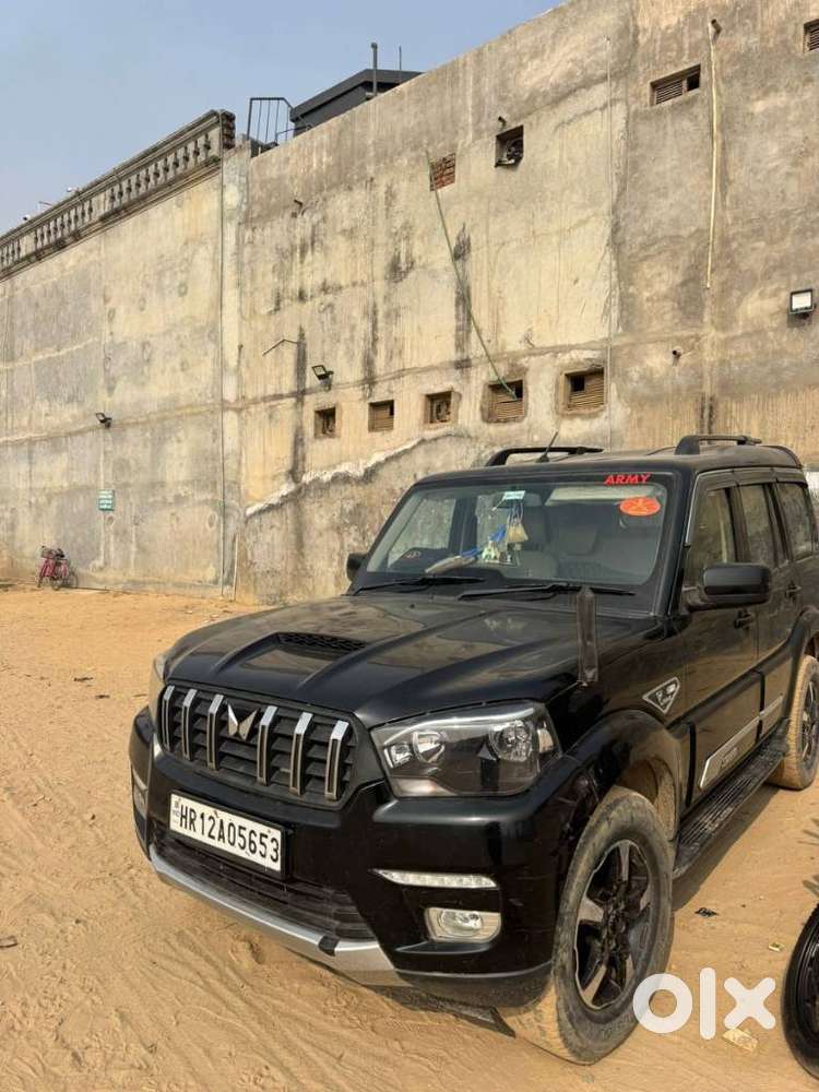 Mahindra Scorpio Classic 2.2 S 11 Mt 7 Str, 2022, Diesel