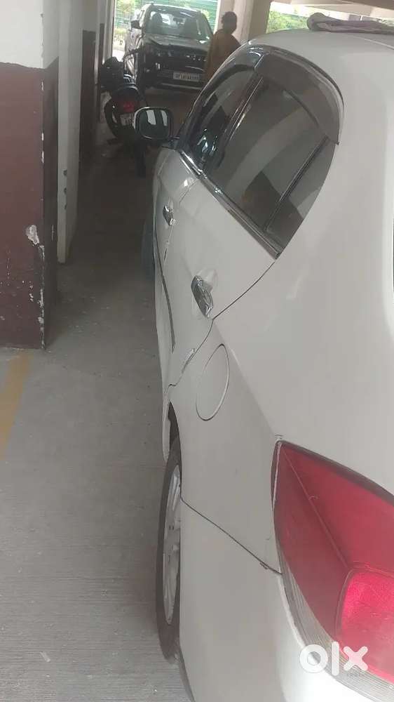 Top Model Honda Amaze Vx 2013 Petrol Manual