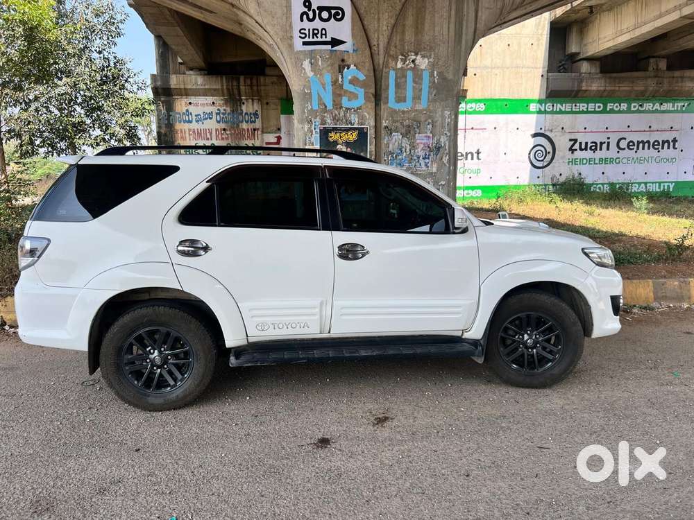 Toyota Fortuner 3.0 4x4 Manual, 2016, Diesel
