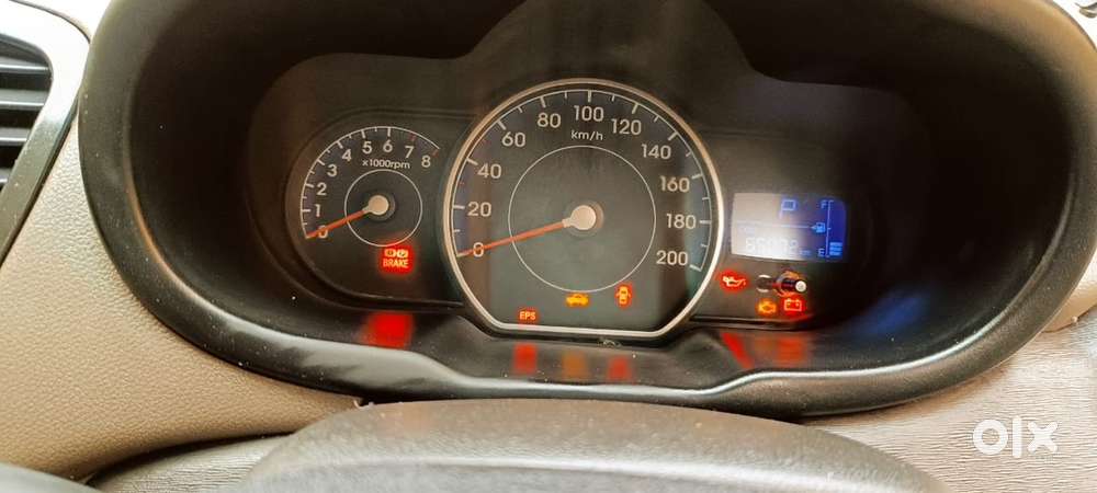 Hyundai I10 Sportz 2012 Petrol