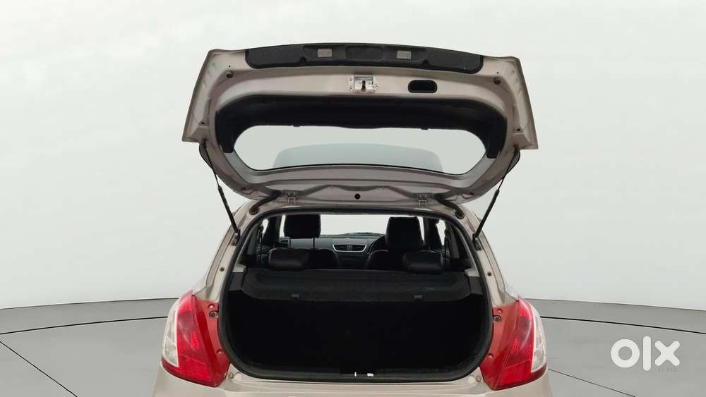 Maruti Suzuki Swift 2011-2014 Vxi, 2013, Petrol