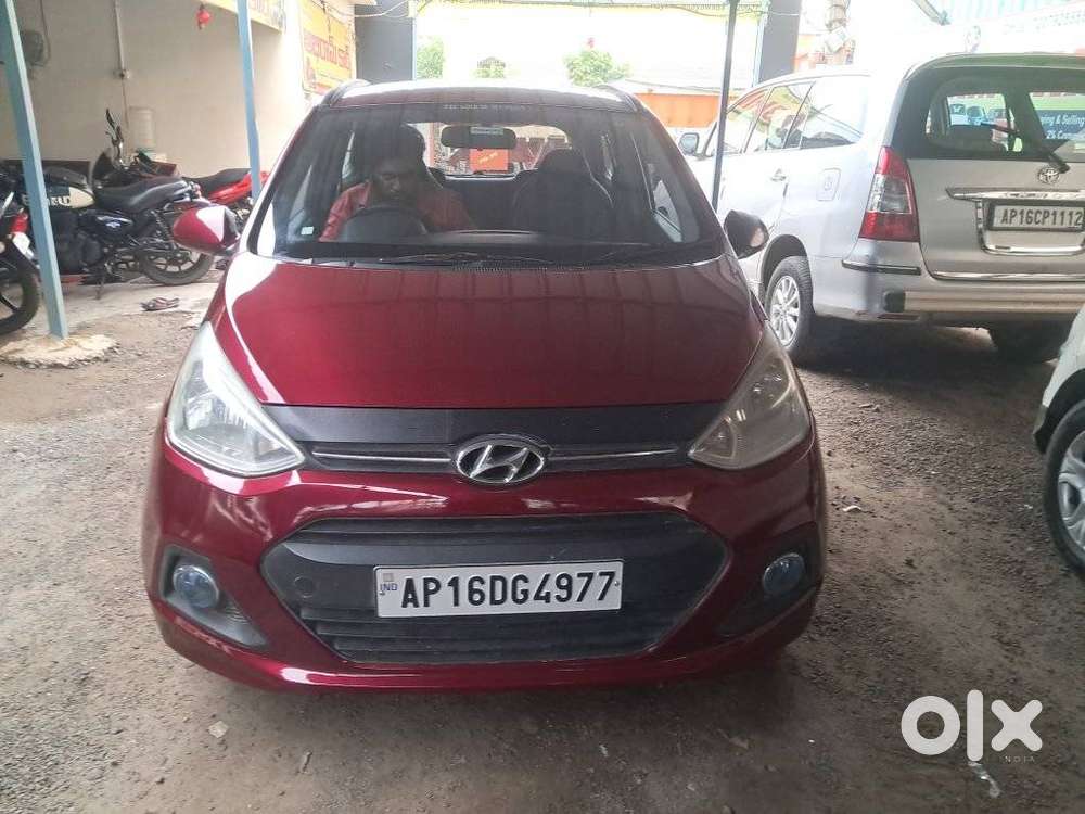 Hyundai Grand I10 1.2 Crdi Sportz, 2016, Petrol