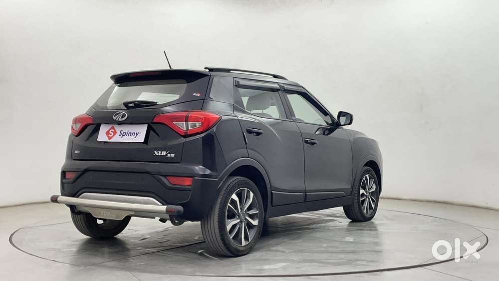 Mahindra Xuv300 W8 Option, 2021, Petrol