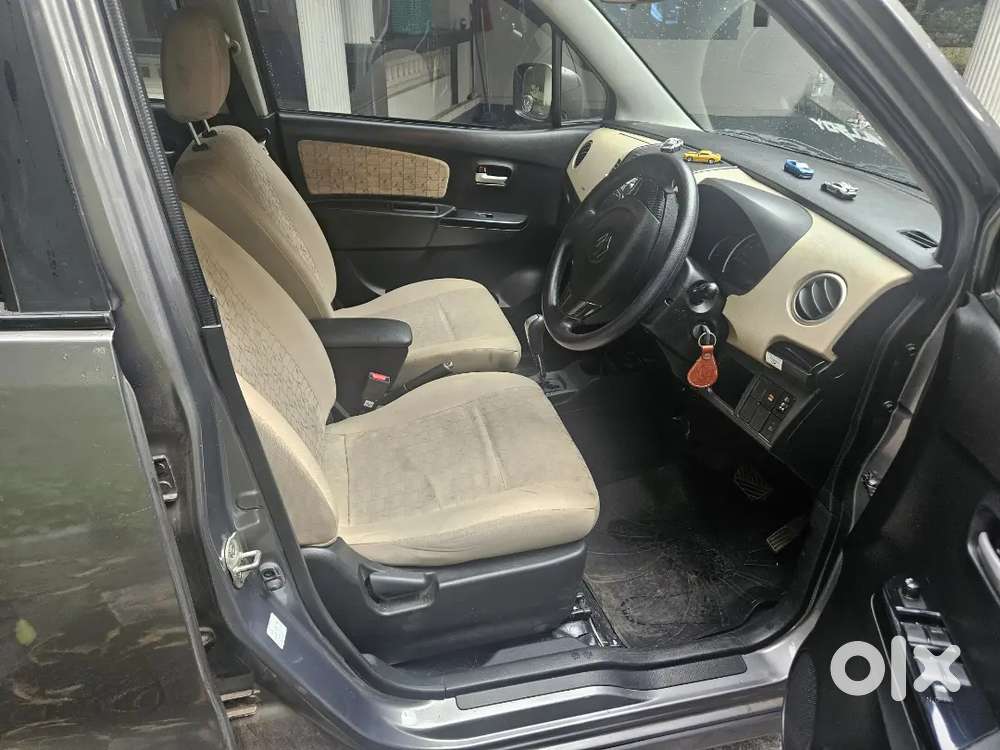 Maruti Suzuki Wagon R 1.0 2017  Automatic  Petrol