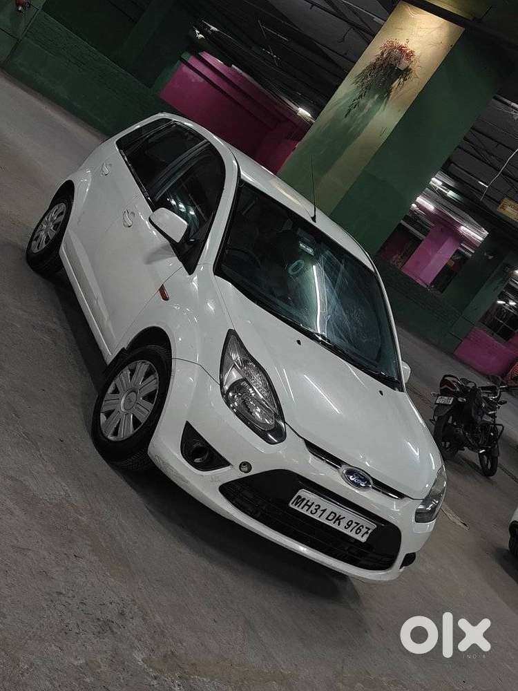 Ford Figo 2012-2015 Diesel Titanium, 2011, Diesel