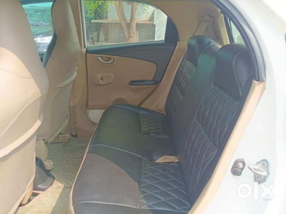 Honda Brio 2013-2016 Vx At, 2015, Petrol