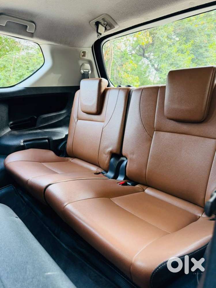 Toyota Innova Crysta 2.8z Automatic, 2016, Diesel