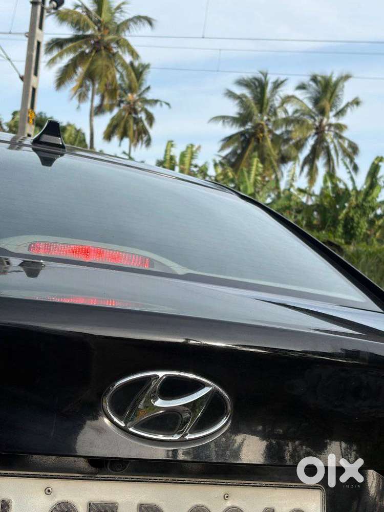 Hyundai Verna 1.5 Sx Petrol Mt, 2021, Petrol