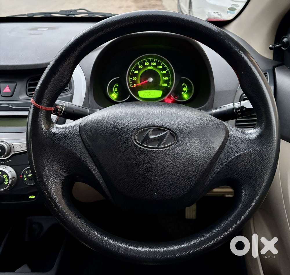 Hyundai Eon Magna Plus Option, 2015, Petrol