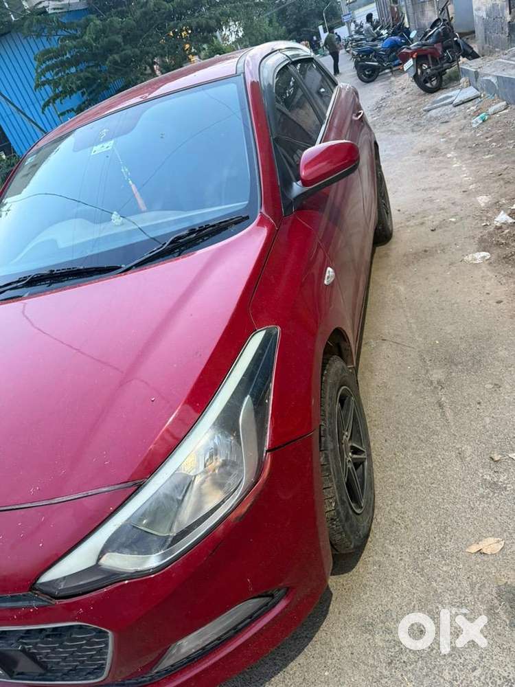 Hyundai Elite I20 2015 Diesel 103000 Km Driven