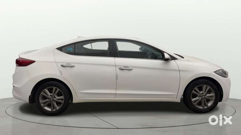 Hyundai New Elantra [2016-2019] 2.0 Sx (o) Petrol At, 2017, Petrol