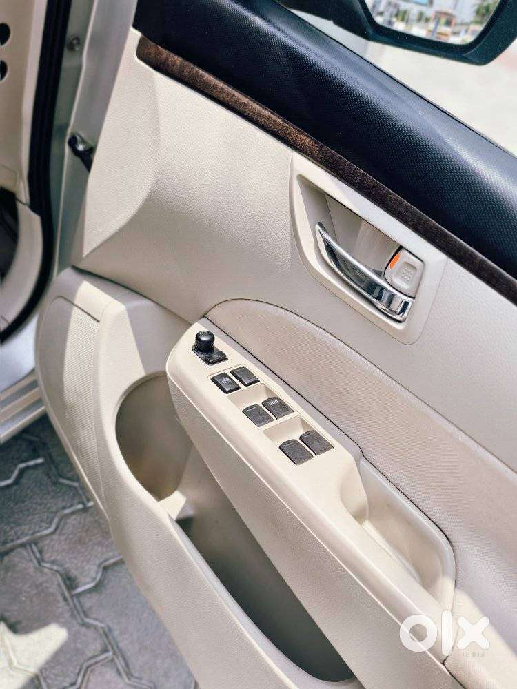 Maruti Suzuki Swift Dzire Zxi 1.2, 2016, Petrol