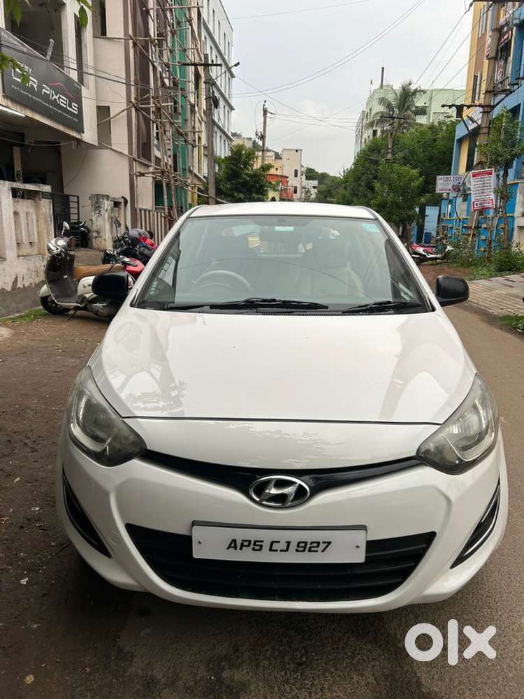 Hyundai I20 2013 Petrol Vehicle, Well Maintained