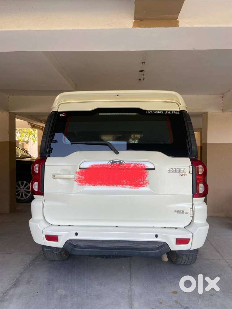 Ek Dum Badhyia Car Hai
