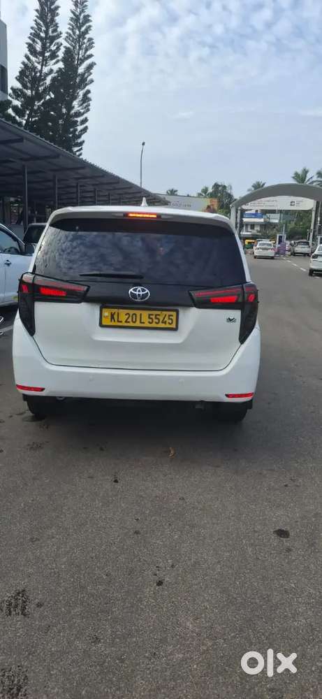Toyota Innova Crysta 2017 Diesel Manual