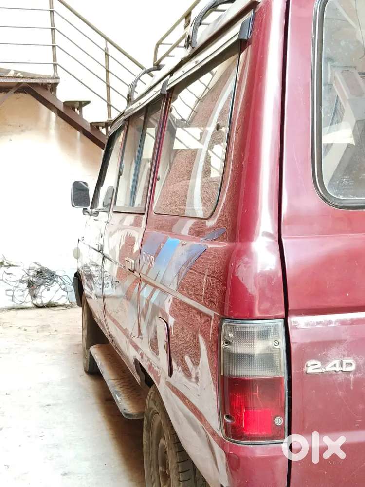 Toyota Qualis Diesel 2000