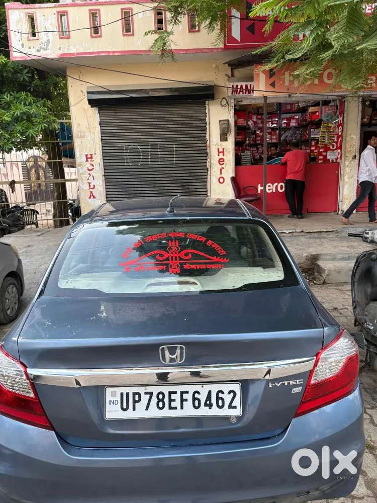 Ungent Sale Honda Amaze 2016