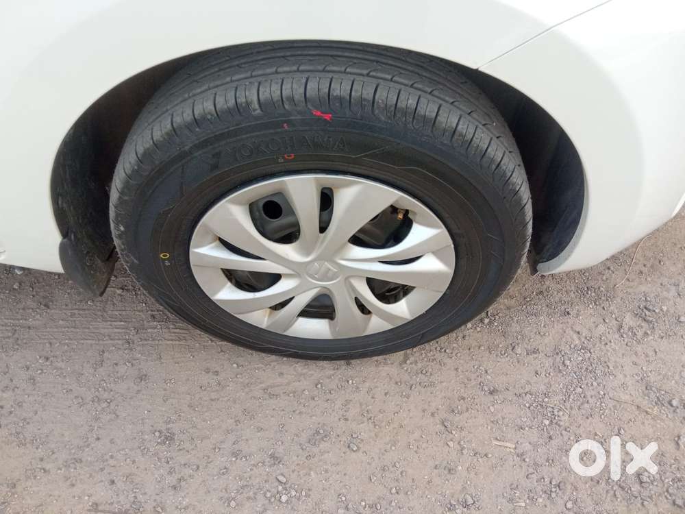 Maruti Suzuki Swift 2018 Vxi, 2023, Petrol