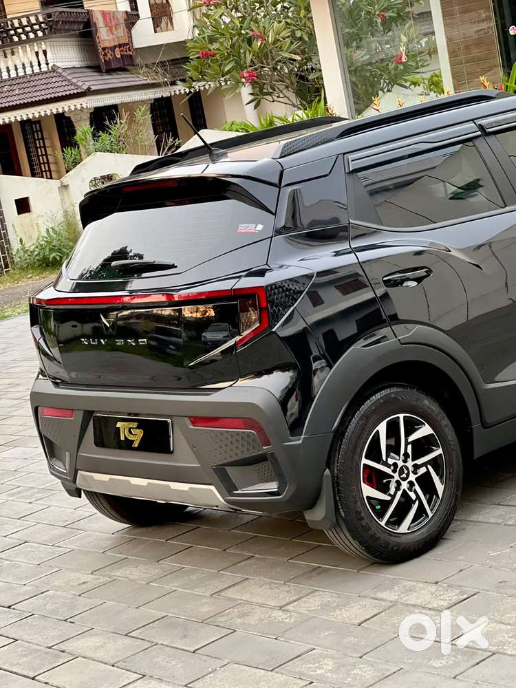 Mahindra Xuv 3xo Ax5 Ds Mt, 2024, Diesel