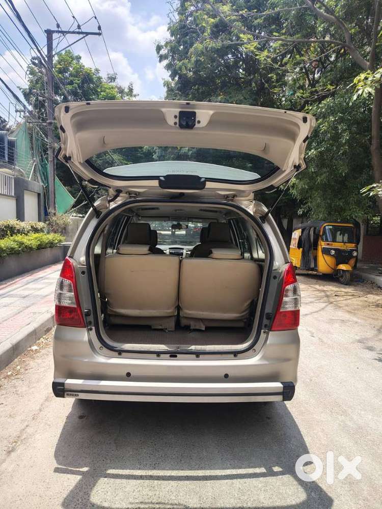 Toyota Innova 2.5 Gx 7 Seater Bs Iv, 2013, Diesel