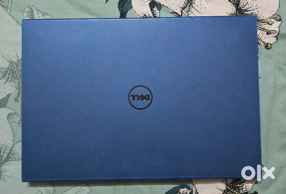 Dell Inspiron 15-3542 Intel i5 4GB Ram/2GB Graphics/ 1TB HDD/128GB SSD