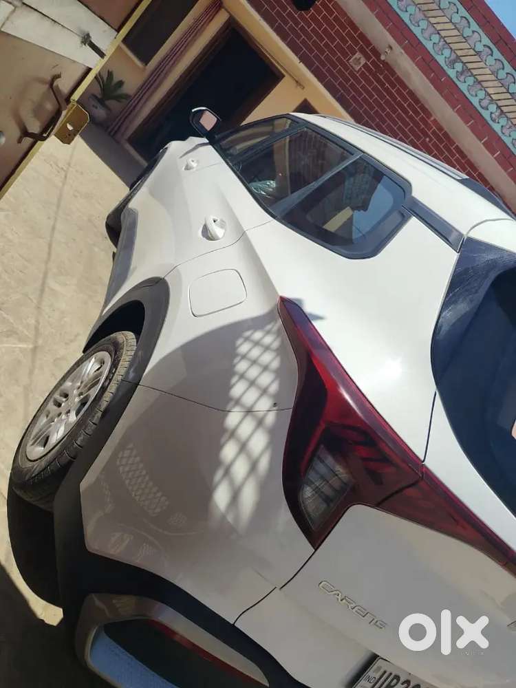Kia Carens 1.5 Prestige Km Driven 8000