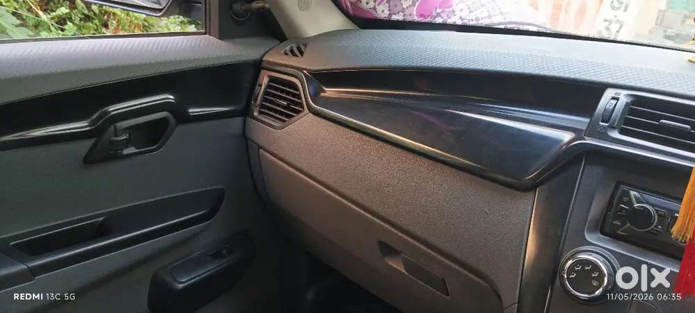 Mahindra Kuv100 Nxt 2018 Petrol Manual