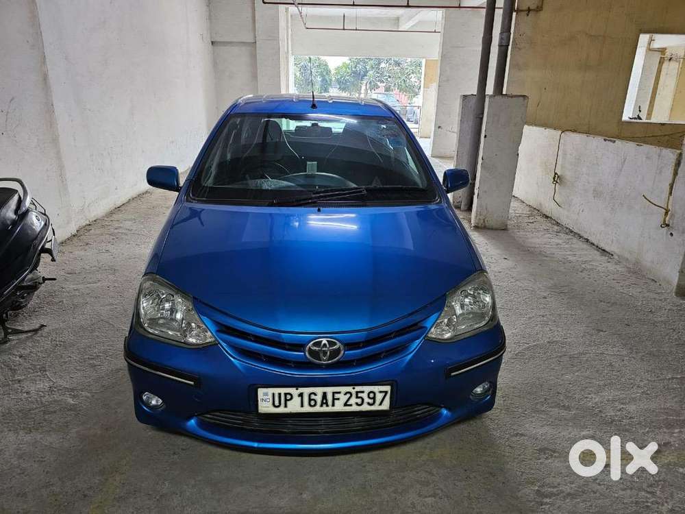 Toyota Etios Liva 2011 Petrol 90000 Km Driven