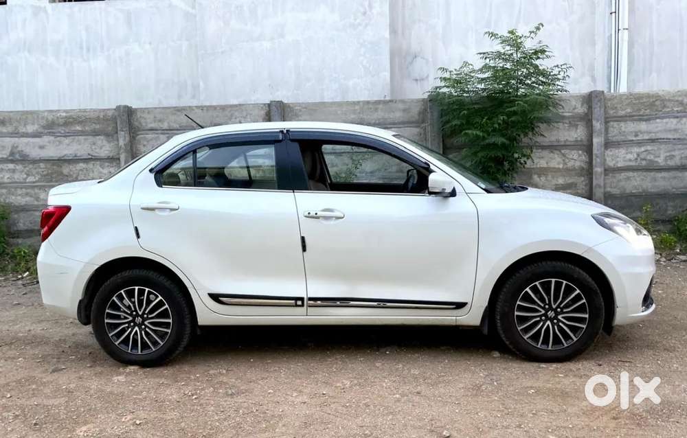 Maruti Suzuki Dzire 1.2 Vxi Amt, 2022, Petrol