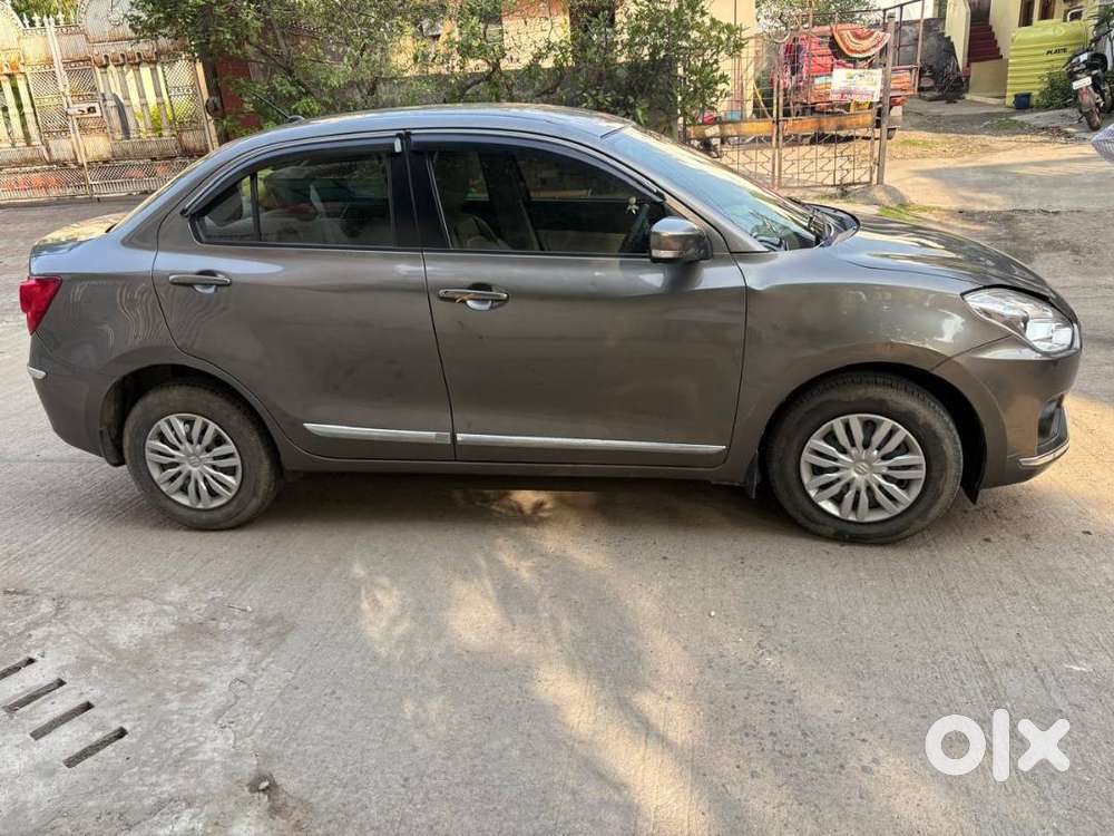 Maruti Dzire Vxi Ags 2019