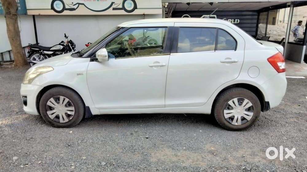 Maruti Suzuki Swift Dzire Vdi Optional, 2015, Diesel