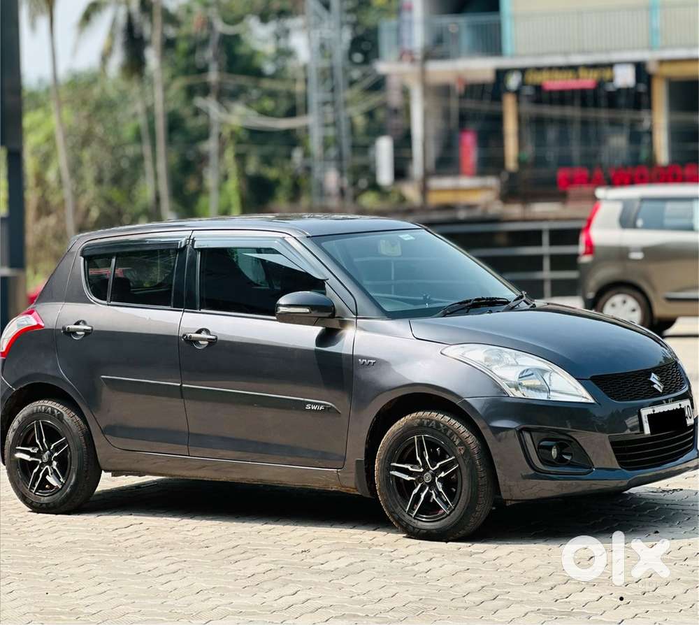 Maruti Suzuki Swift 2017 Petrol 85000 Km Driven