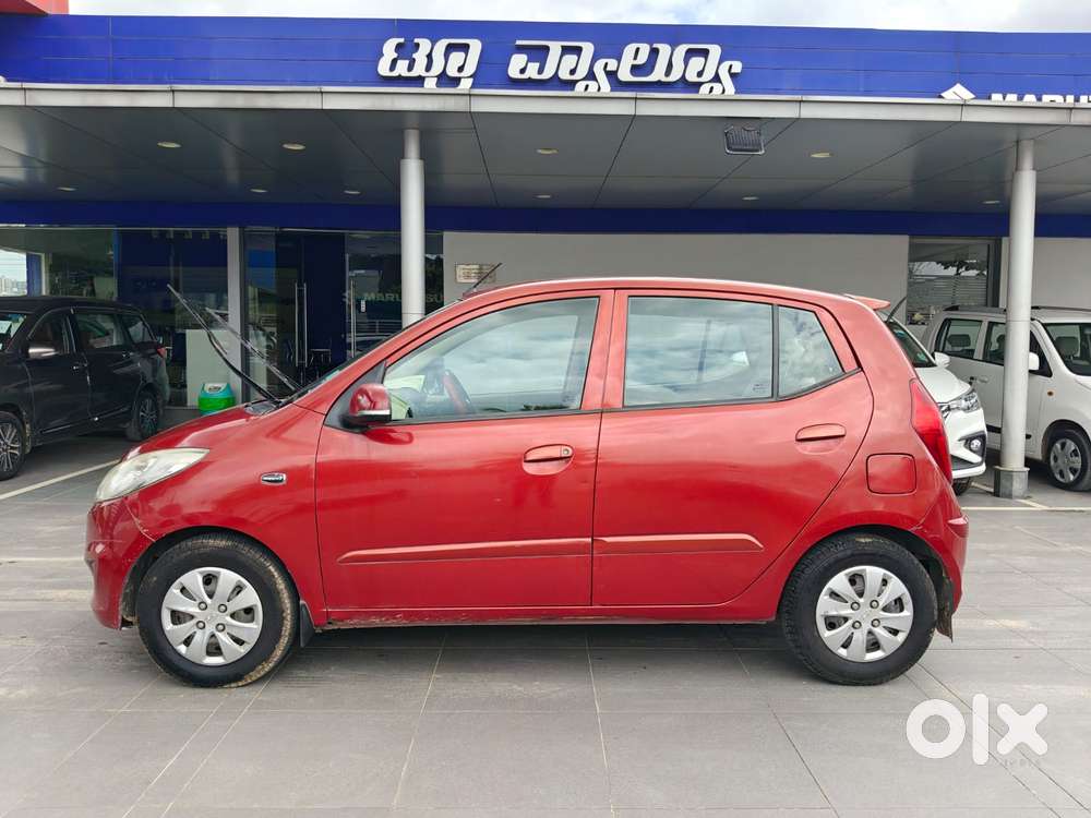 Hyundai I10 Sportz, 2011, Petrol