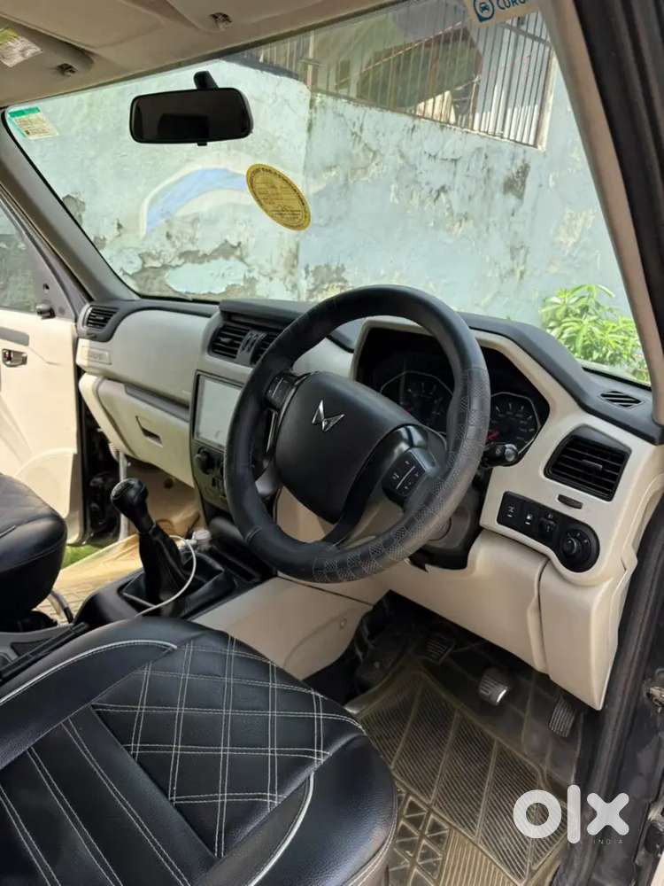 Mahindra Scorpio Classic 2022