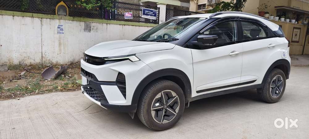 Tata Nexon Creative 1.2 Revotron Petrol 6 Mt Dt, 2024, Petrol