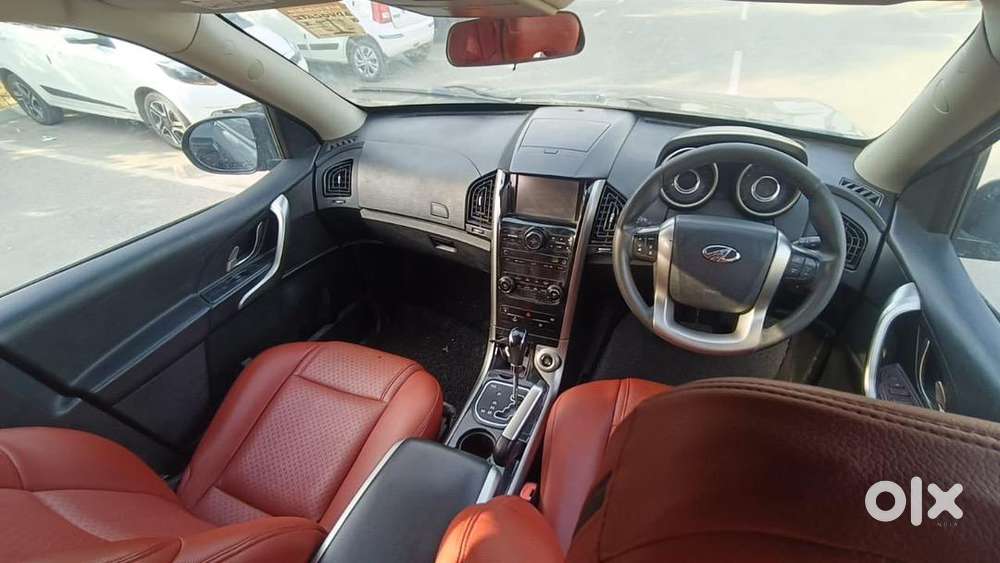 Mahindra Xuv500 2018 Diesel 80000 Km Driven