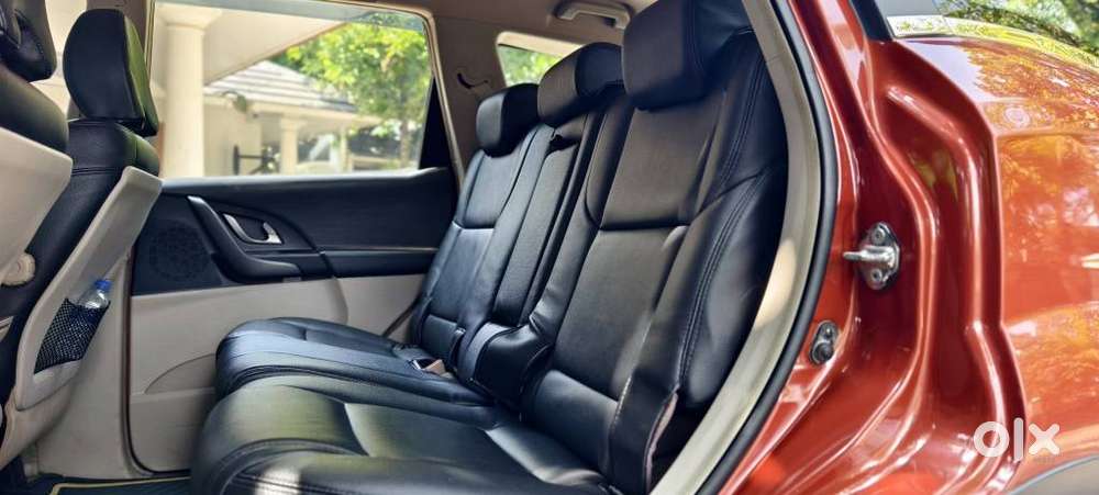 Mahindra Xuv500 W8, 2016, Diesel