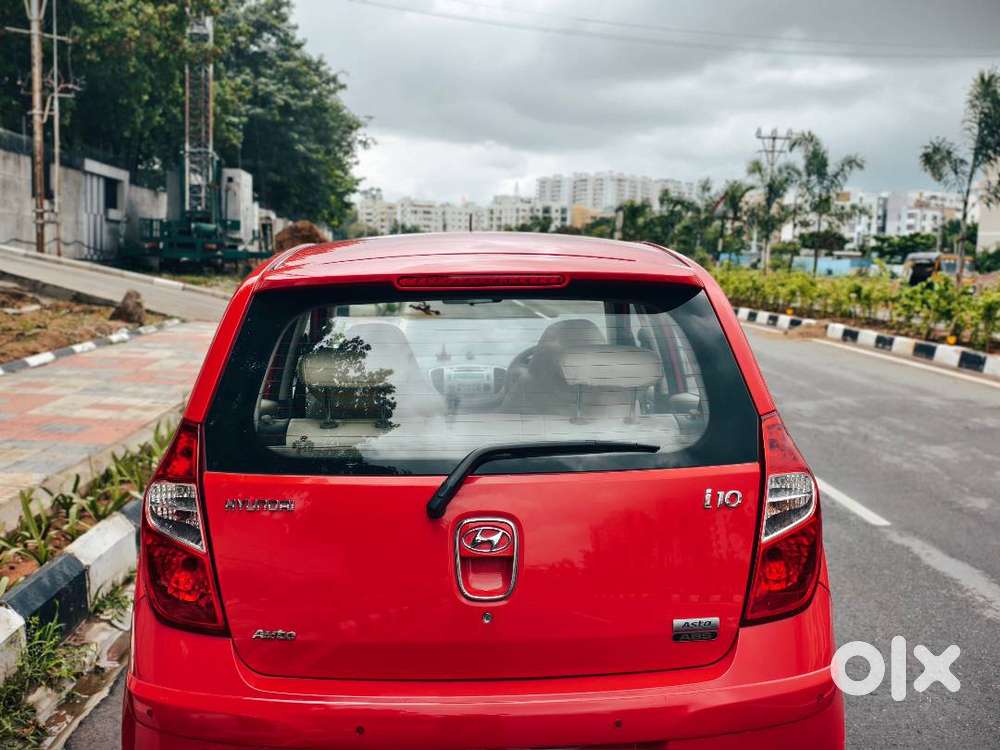 Lady-driven Hyundai I10 Asta(o) Automatic Sunroof &ndash; Loved, Maintained
