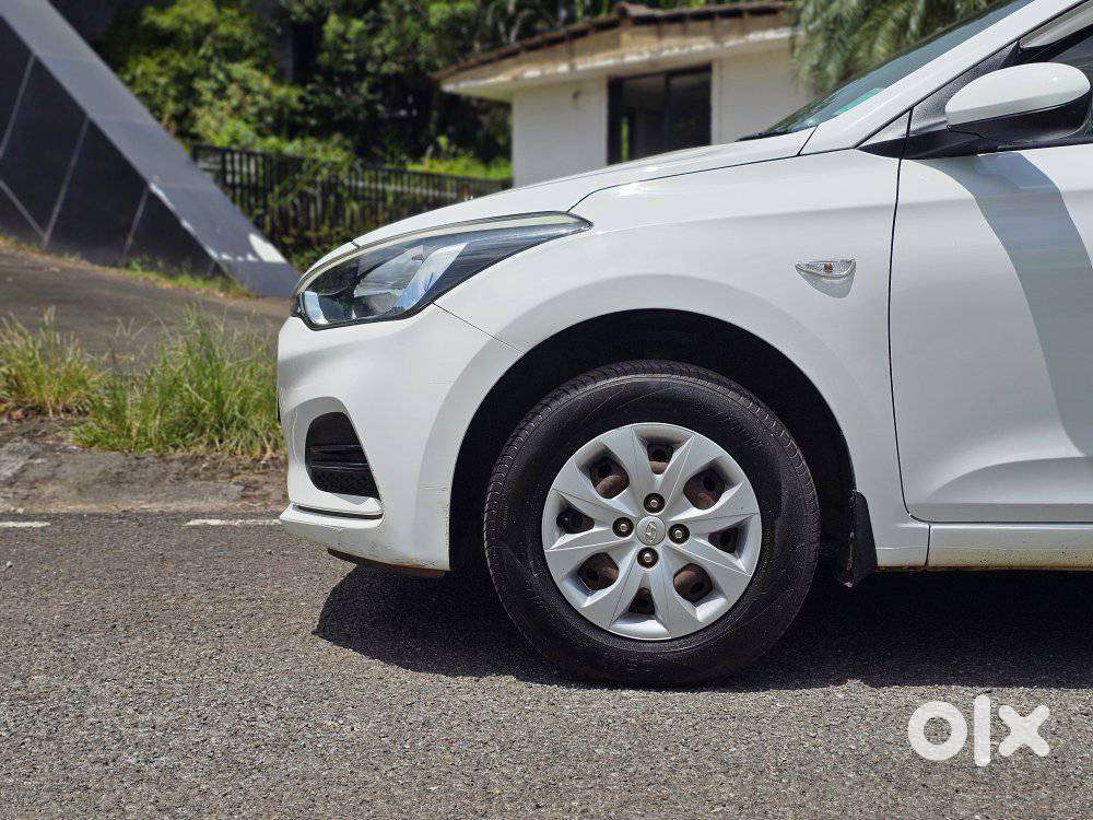 Hyundai Elite I20 [ ] 1.2 Magna Executive, 2018, Petrol