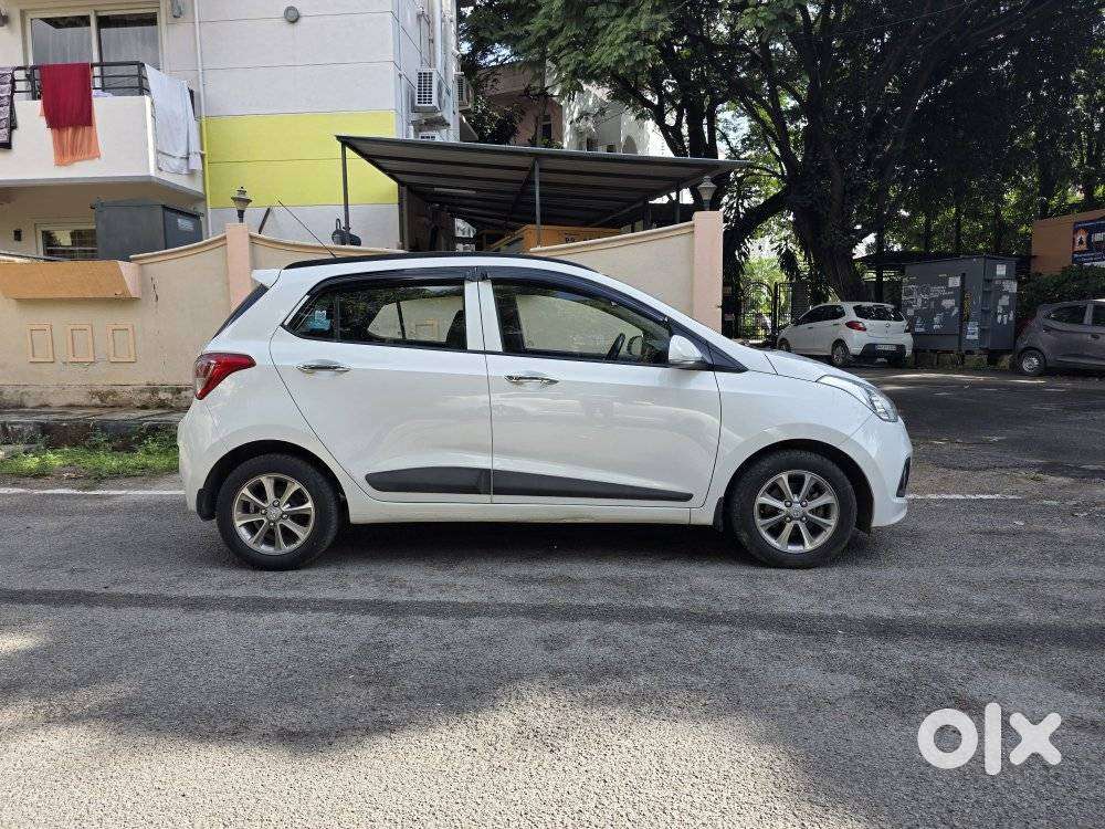 Hyundai Grand I10 2016-2017 Asta Option At, 2017, Petrol