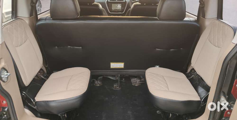 Mahindra Tuv 300 T10, 2019, Diesel