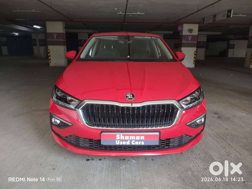 Skoda Slavia 1.0 Tsi Style At, 2025, Petrol