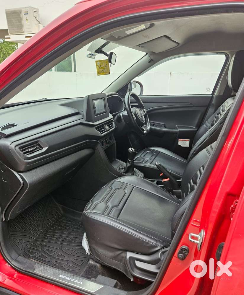 Maruti Suzuki Brezza 1.5 Lxi Cng, 2023, Cng & Hybrids