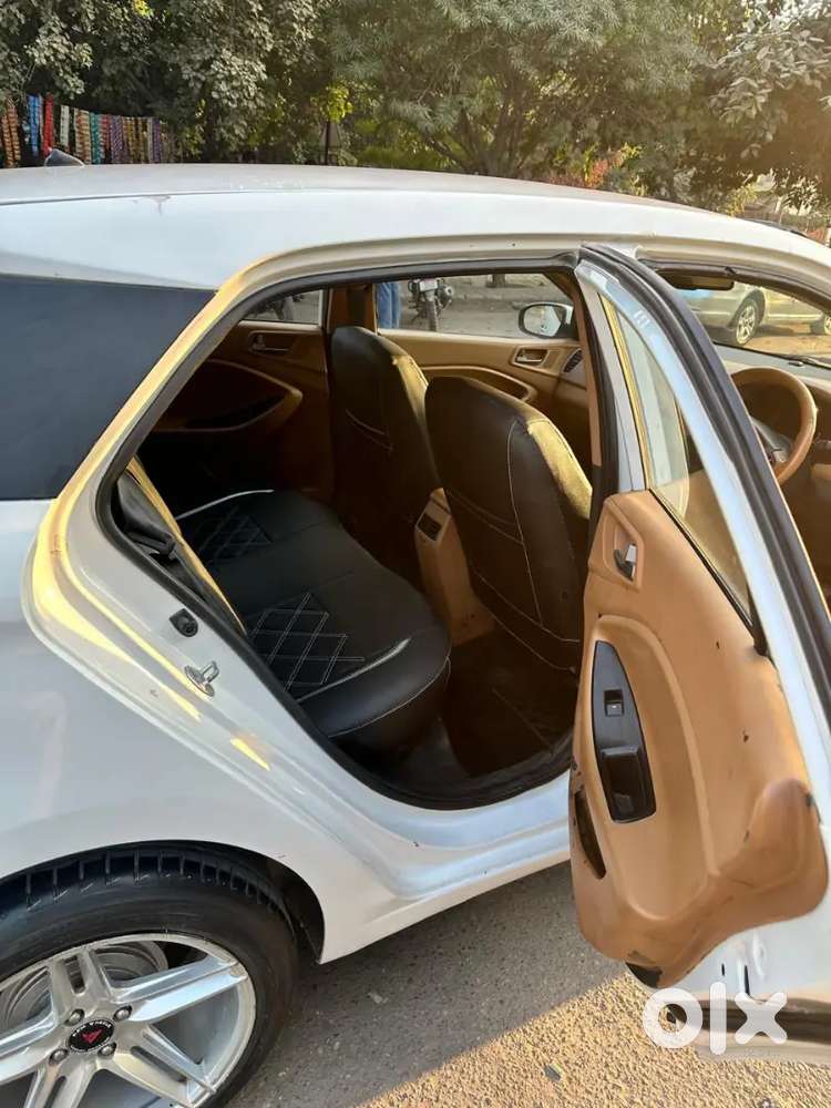Hyundai I20 2015