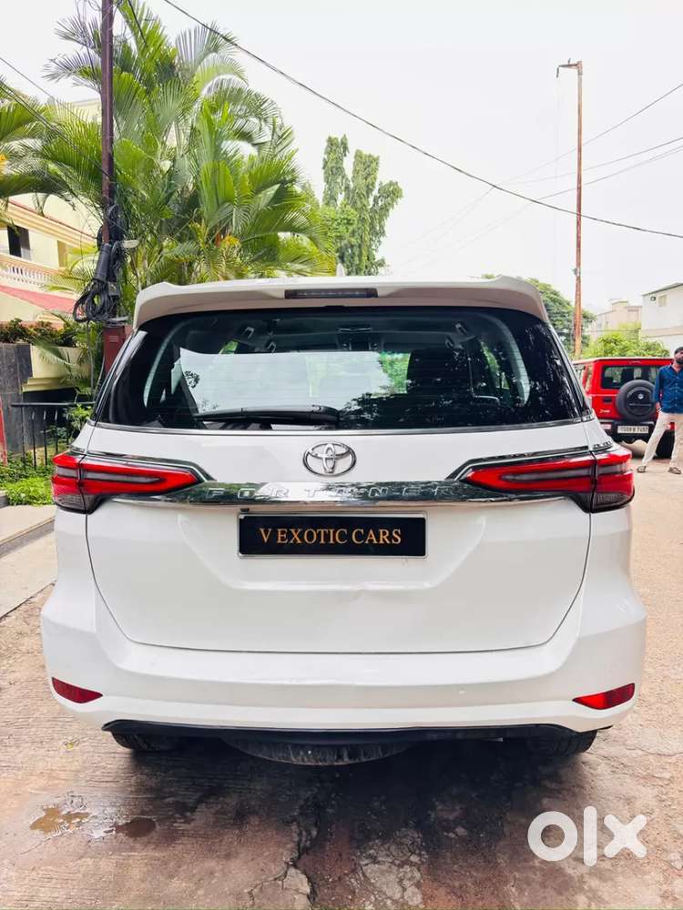 Toyota Fortuner 4x2 At, 2023, Diesel