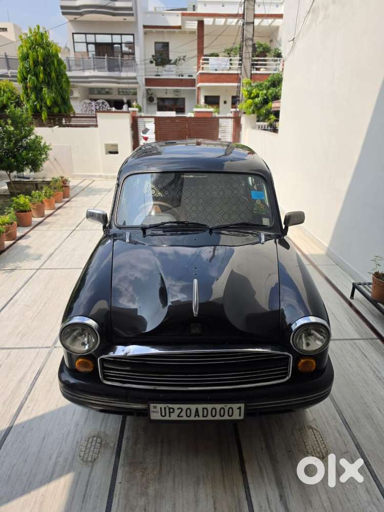 Ambassador Classic Nova 2012