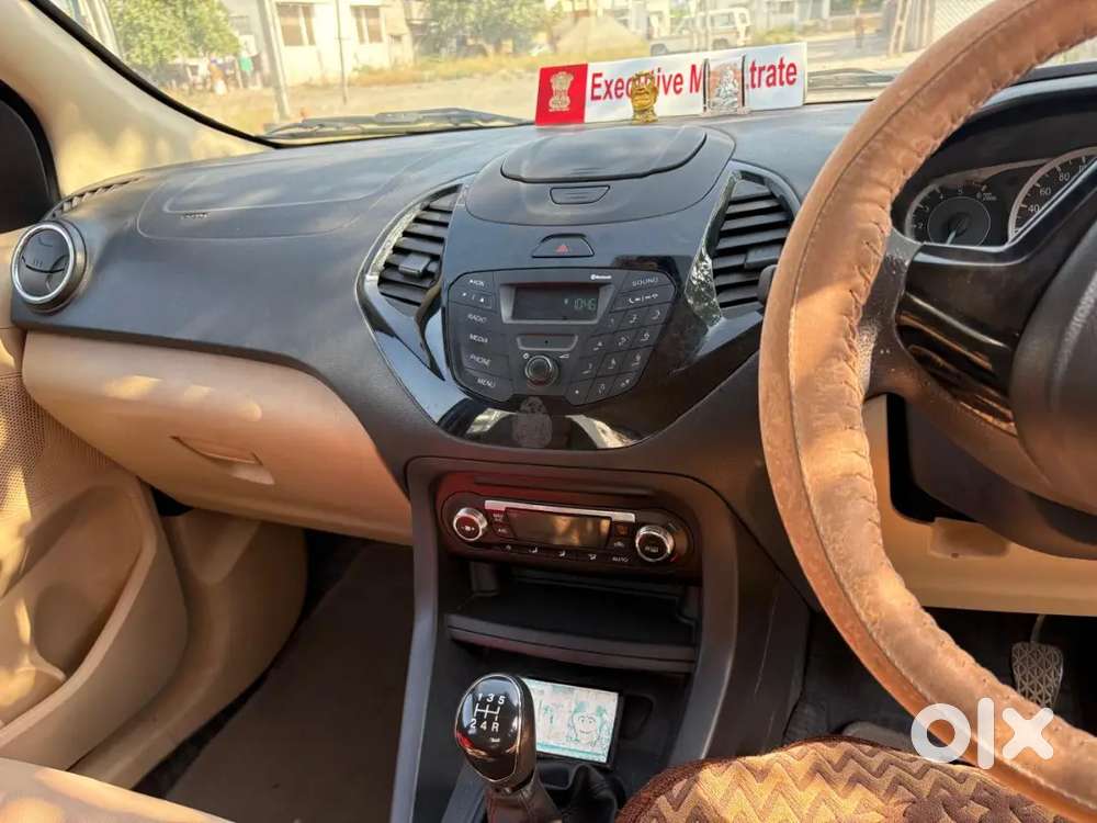 Government Servant Car