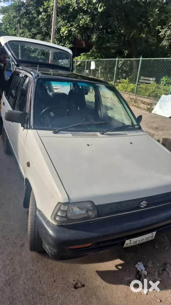 Marithi Suzuki 800 5-speed Manual.