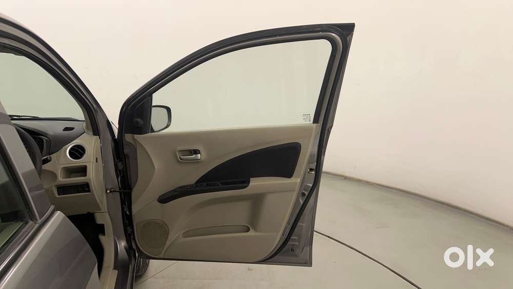 Maruti Suzuki Celerio 1.0 Vxi Amt, 2016, Petrol