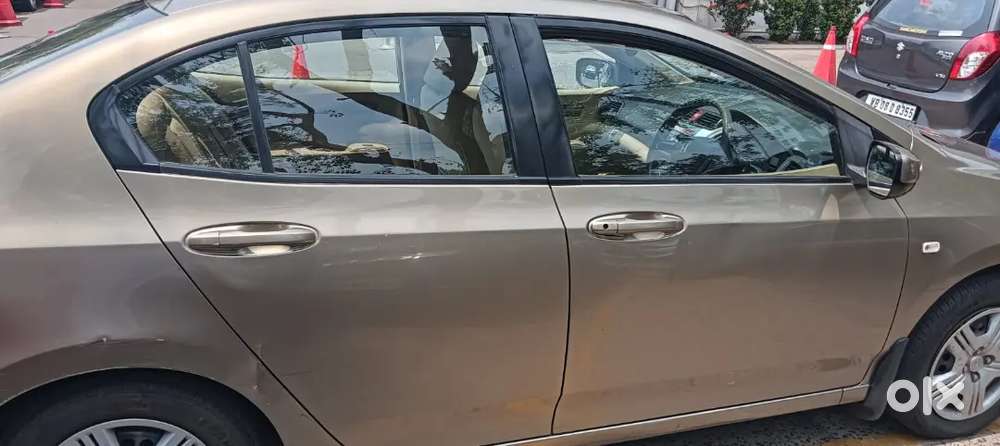 Honda City 2011 Petrol 100000 Km Driven